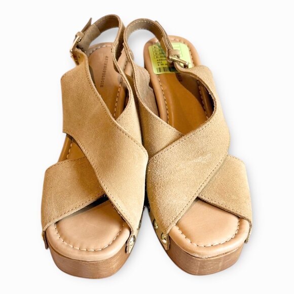 NWT Anthropologie Studded Wood-Bottom Platform Sandals in Cedar Sz 39 - Picture 2 of 8